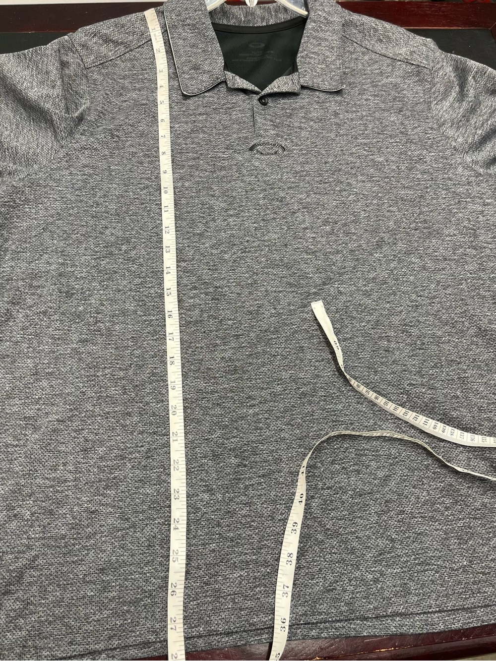 Oakley polo size XL - Picture 6 of 6